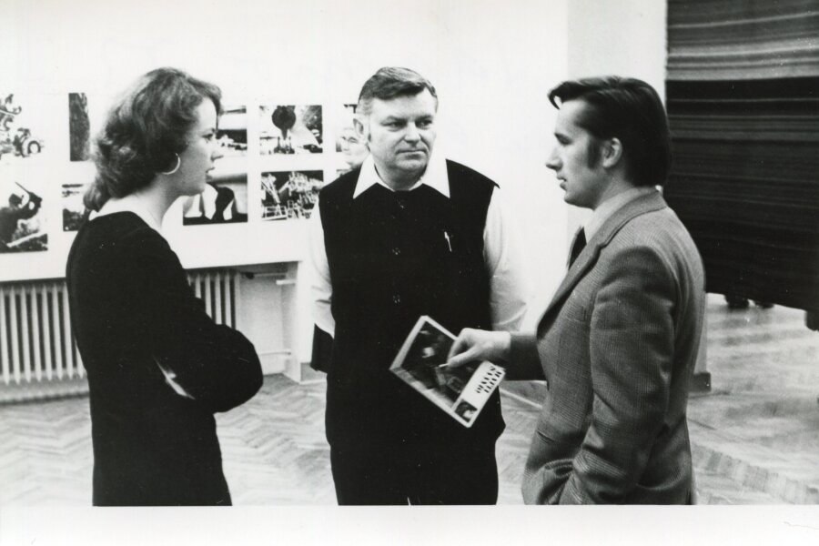 zleva: dcera E. a M. Saanio, arch. Jaroslav Sedláček